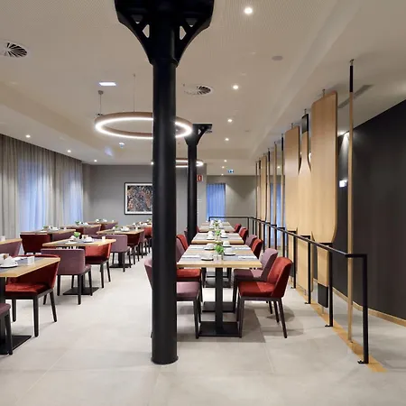 ホテル ユーロスターズ セントロ