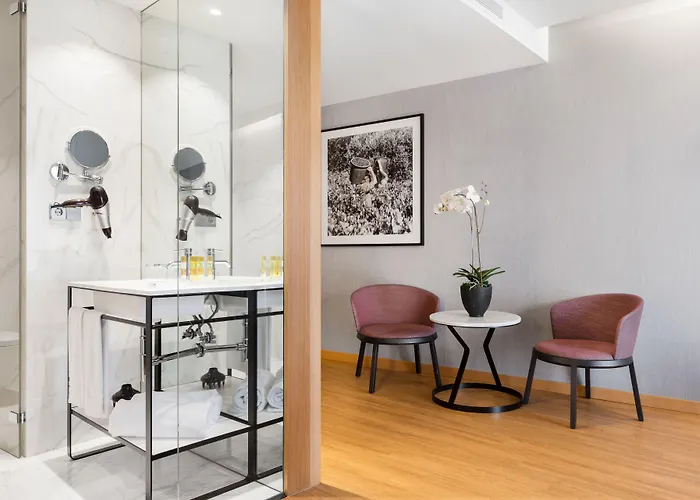 유로스타 포르토 센트로 호텔 포르투