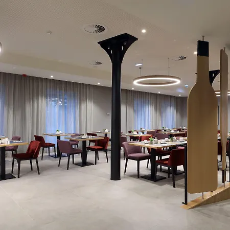Eurostars Centro 4*